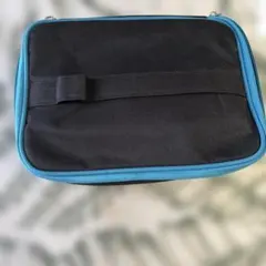 Nintendo Switch ケース 黒と青