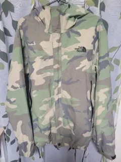 THE NORTH FACEノベルティ カシウス トリクライメイト ジャケット