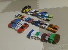大特価！ミニカー３０台大量セット！トミカ＆チョロQ