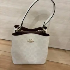 COACH コーチ　ハンドショルダーバッグ2way　白系　シグネチャー