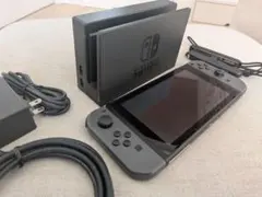 【新春特価】Nintendo Switch 本体 + 付属品セット