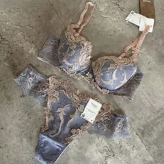 Item thumbnail for item 12e4b967-6ccb-480d-b924-5dbaa8db49cf