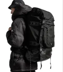 MONCLER HYKE ジーニアス　BACKPACK モンクレール　ハイクのサムネイル