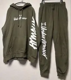 UNDER ARMOUR UAライバルフリース グラフィック フーディーのサムネイル