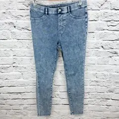 ユニクロ　ウルトラストレッチデニムレギンスパンツ　ブルー　697