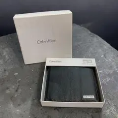 美品 カルバンクライン 二つ折り財布 79215 レザー 黒のサムネイル