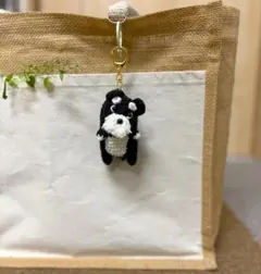 首おつまみシュナウザーのキーホルダー 　　　犬　あみぐるみ