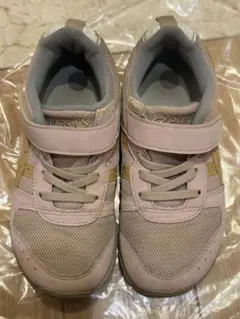 ASICS スクスク ピンク　18.5センチ