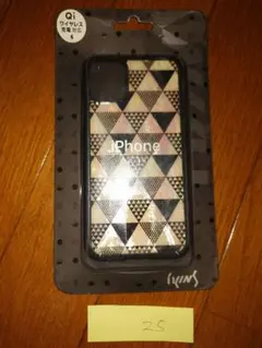ikins iPhone 11 天然貝ケース Pyramid