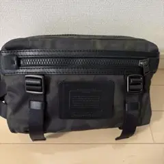 COACH コーチカモフラ　ボディバッグ
