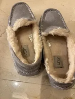 UGG グレー モカシン 23cm - メルカリ
