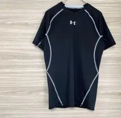 アンダーアーマー 【XL】ブラック Tシャツ　フィットネス　運動