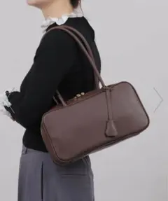 【 新品 】ロングハンドル スクエア ショルダーバッグ ブラウン