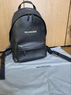 2025年最新】BALENCIAGA カラー：ブラック系 リュック・バックパックの