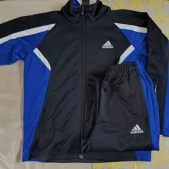 shushu 様専用：adidas ジャージ 上下セット 黒/青　140