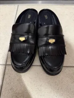 ZARA ブラック　ローファー　チャンキーソール　ミュールのサムネイル
