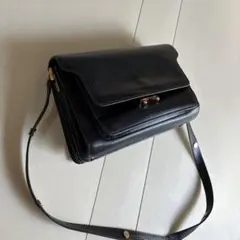 MARNI マルニ トランクバッグ ブラック レザー ショルダーバッグのサムネイル