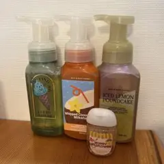 Bath & Body Works ハンドソープ　3本セット　おまけ付き