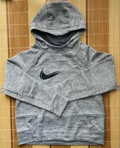 NIKE パーカー　トレーナー　フード付　グレー