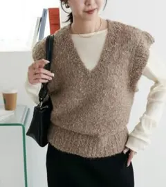 【Discoat】スラブフリルベスト　ブラウン