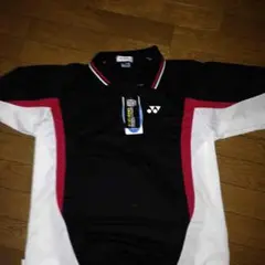 バドミントン ポロシャツ