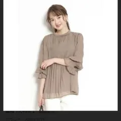 新品タグ付 JUSGLITTY プリーツスリーブブラウス 洗える パール 0 