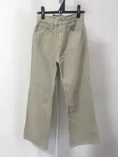 ローリーズファーム　ハイウエストフレアパンツ　ブーツカットデニム　グリーン