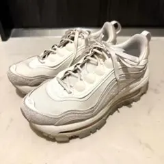 【美品】ナイキ エア マックス 97 フューチュラ 23.5cm