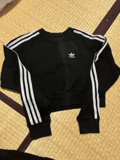 adidas クロップドスウェット M 黒 3本ライン