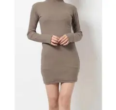 GYDA タイトワンピース