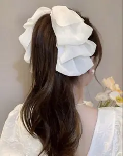 ヘアクリップ ホワイト 白 リボン シフォンフリルヘアアクセサリー