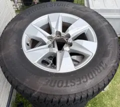 ［中古］プラド150後期純正ホイール4本セット　ブリヂストンスタッドレスのサムネイル
