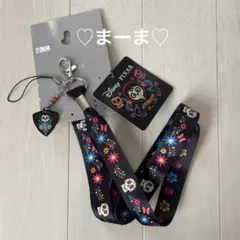 新品未使用　⭐️リメンバーミー⭐️ ディズニー　ミゲル　ストラップ
