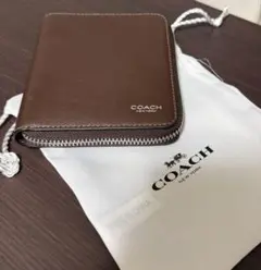【新品未使用】COACH コーチ 二つ折り財布 ブラウンのサムネイル