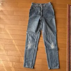 Item thumbnail for item ccea16cb-2c4c-45e7-ab04-2530d25840f4