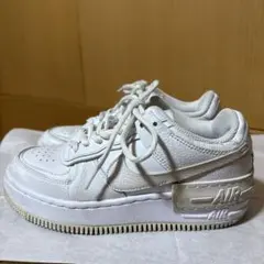 ナイキ エア フォース 1 シャドウ