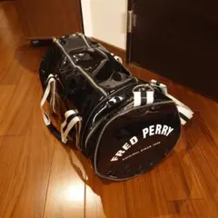 FRED PERRY ボストンバッグ ブラック