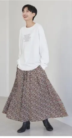 花柄 ロングフレアスカート　アメリカンホリック