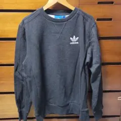 アディダスオリジナルス　トレーナー