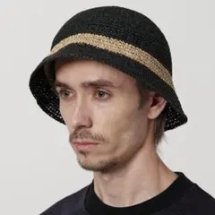 Item thumbnail for item 18401790-30c8-458f-976c-384986f331d9