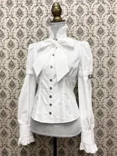 2025年最新】ミホマツダ ブラウスの人気アイテム - メルカリ