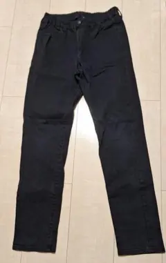 お*す様 UNIQLO キッズ ブラックパンツ 150センチ