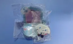 サンリオ　ケース付きアクリルチャーム　ガチャ　シナモン