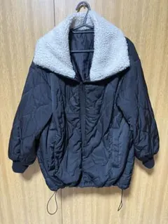 ブラックアウター　襟にボア