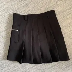 スピンズ　ミニスカート