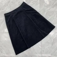 Aylesbury ベロア ミモレ丈 フレアスカート ブラック 無地 Mサイズ