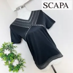 SCAPAスキャパのＶネック半袖トップス黒ブラックのサムネイル