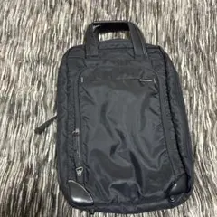ワールドトラベラー　ビジネス　リュックサック　カバン　旅行　マチ