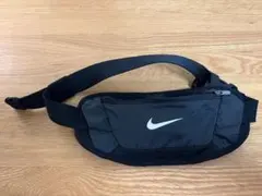 Nike ブラック ウエストポーチ