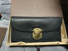 LOUIS VUITTON マヒナ 長財布 ブラックのサムネイル